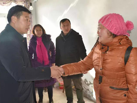 助力脫貧攻堅 我們在行動——?錦州市中心醫(yī)院走訪慰問，實施一對一幫扶