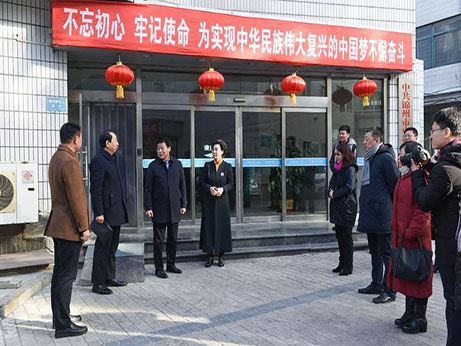 【今日頭條】市衛(wèi)計委汪孝男主任、韓恩元書記帶隊慰問我院一線醫(yī)護人員，并實地檢查安全生產(chǎn)