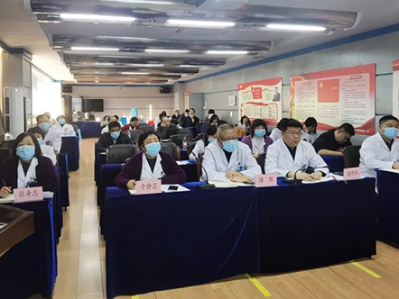 錦州市中心醫(yī)院召開全院各科部室年度總結(jié)計劃匯報會
